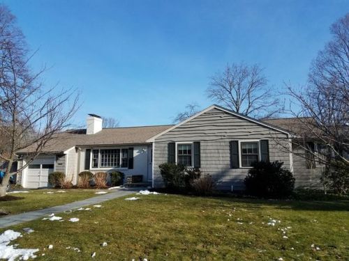 107 Old Farm Rd, Needham, MA 02492-4147
