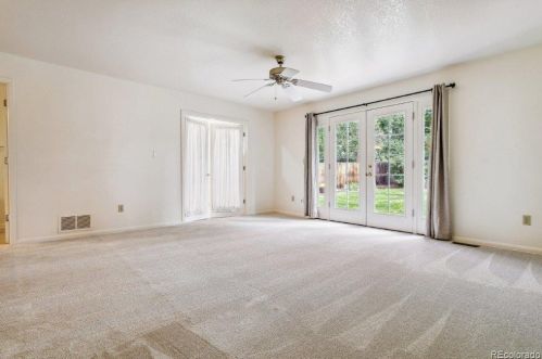 2824 Jackson St, Denver CO 80210-5639 exterior