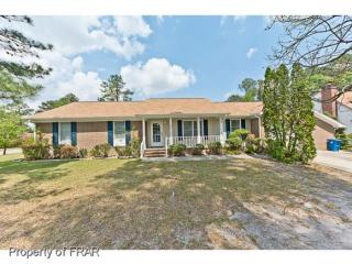6036 Lakeway Dr, Fayetteville NC  28306-8700 exterior