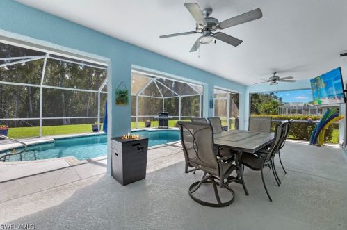 23463 Olde Meadowbrook Cir, Bonita Springs FL 34134-9132 exterior