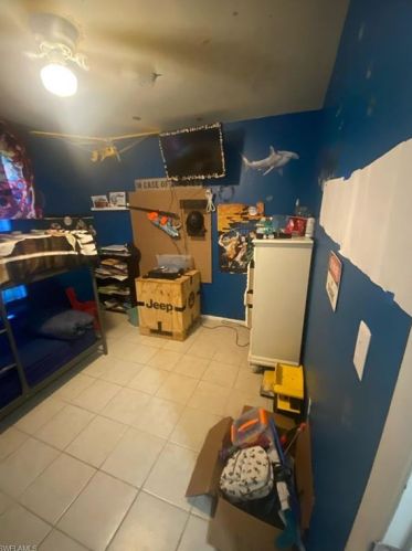 2923 11 Ct, Cape Coral FL  33914-5622 exterior