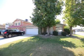 2217 Kelso Peak Ave, Bakersfield, CA 93304-6900