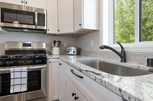 311 Lachermeier Ln, Waverly MN  55390-4515 exterior