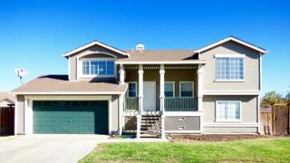 807 Sweetgum Ln, Newman, CA 95360-1851