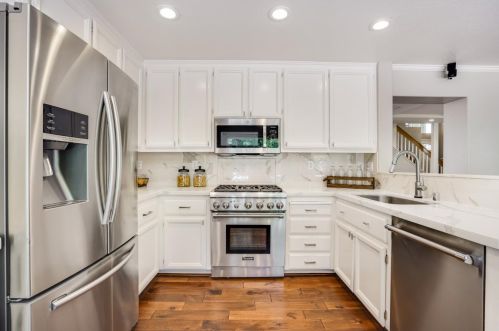 7577 Trotter Way, Pleasanton CA  94566-3121 exterior