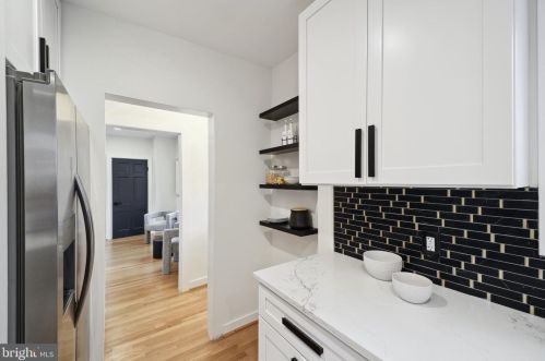 5010 Brooks St, Washington DC  20019-5318 exterior