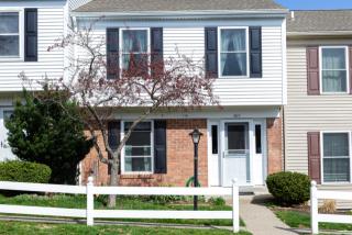 602 Allenview Dr, Navy Sup Dpt, PA 17055-6199