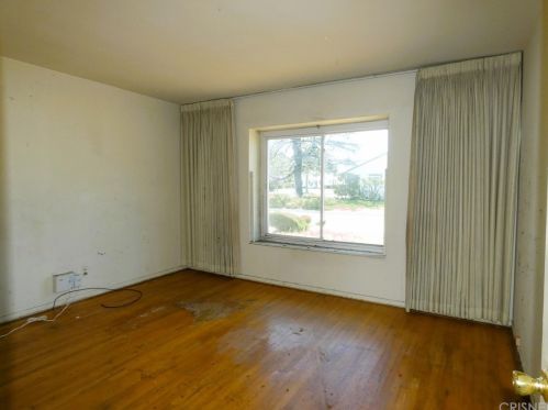 1033 Eckerman Ave, West Covina, CA 91790-1742