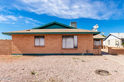 4608 Caballero St, Mesa, AZ 85205-7143