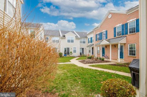114 Carlton Ct, Harleysville, PA 19438-3615