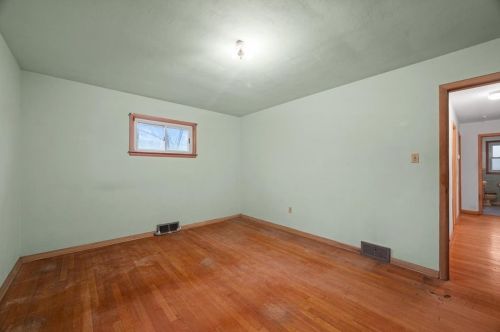 2557 Nicholson Rd, Sewickley PA  15143-8502 exterior