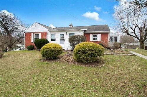 222 High St, Tatamy, PA 18085-7028