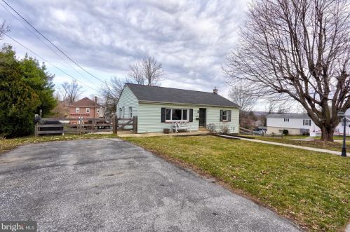 285 Prospect Ave, Downingtown, PA 19335-2863