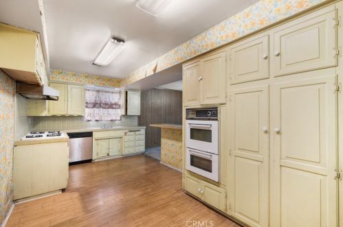 444 Rimhurst Ave, Covina CA 91724-2836 exterior