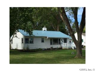 208 Euclid Dr, Fville, NY 13066-1922