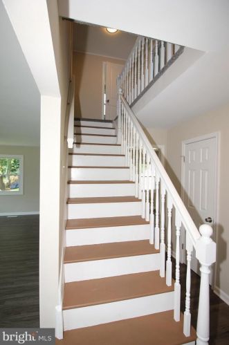 42 Temple Ln, Willingboro NJ  08046-3706 exterior