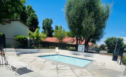 11259 Knott Ave, Cypress CA  90630-5401 exterior