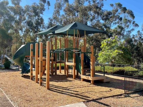 10353 Caminito Rio Branco, San Diego CA 92131-1631 exterior