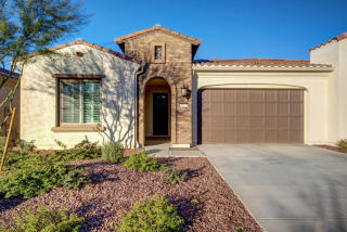 3922 163rd Dr, Goodyear, AZ 85395