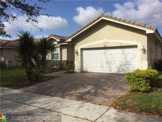 3066 138th Ave, Hollywood, FL 33027-3936