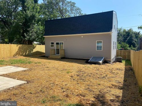 4234 Dix St, Washington DC  20019-3436 exterior