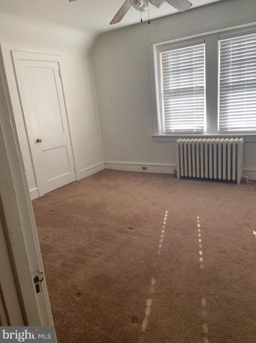 20 Lincoln Ave, Lansdale PA 19446-3621 exterior