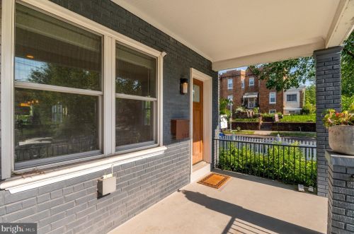 5101 7th St, Washington, DC 20011-4015
