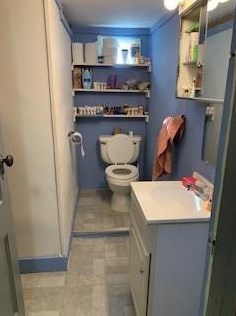 45 Blaine St, Providence RI  02919-4103 exterior