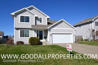 775 Glendale Dr, Waukee IA  50263-8242 exterior
