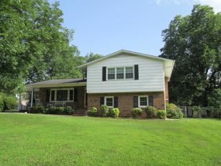 1204 Imperial Rd, Cary, NC 27511-5969