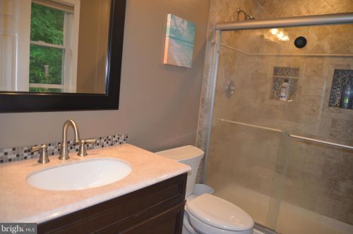 156 Boxwood Ct, Pottstown PA  19464-1500 exterior