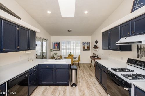 415 Snowbird Ln, Lake Havasu City AZ  86403-4952 exterior