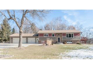 367 Krattley Ln, Hudson, WI 54016-7163