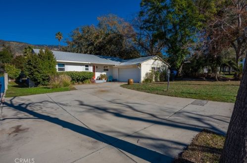 170 48th St, San Bernardino, CA 92404-1212