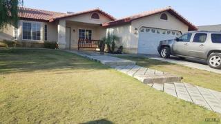 1008 Pistachio St, Pond, CA 93280-3322
