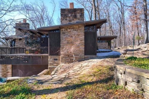 4865 Montour Rd, Gibsonia, PA 15044-8113