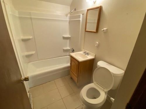 6671 Bourbon St, Milwaukee WI 53224-5151 exterior