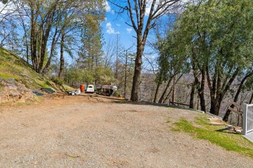 20063 Post Chaise Cir, Grass Valley CA  95949-9585 exterior