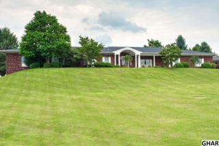 6097 Lyters Ln, Harrisburg, PA 17111-4620
