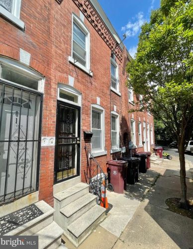 813 7th St, Wilmington, DE 19801-4412