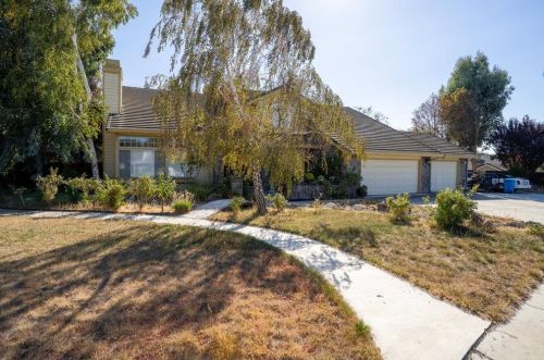 430 Tierra Del Sol, Hollister, CA 95023-6912