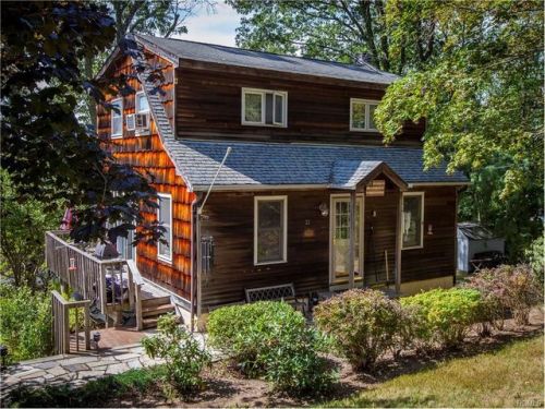 21 Birch Dr, Mahopac, NY 10541-4103