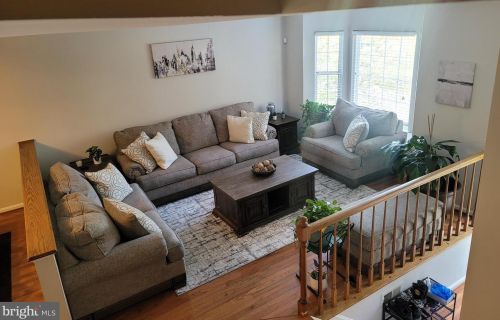 205 Crossing Rd, Fredericksburg VA  22406-7834 exterior
