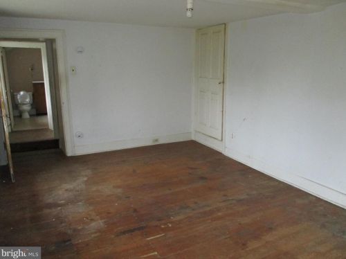 1810 Schwenksville Rd, Collegeville PA  19473-1942 exterior