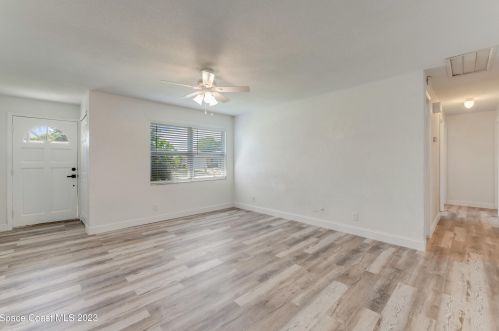 2965 Lantern Dr, Daytona Beach FL  32119-8510 exterior