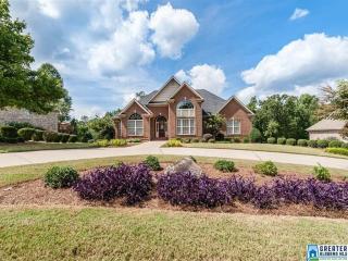 2705 Chesapeake Dr, Bessemer, AL 35023-5964
