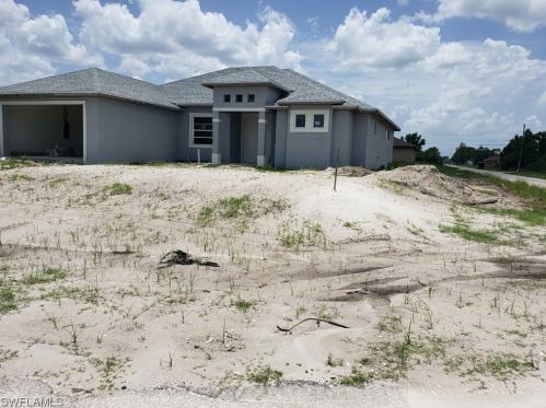 3419 18th St, Lehigh Acres, FL 33971-5569