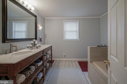 522 Princeton Ave, West Deptford NJ  08063-1540 exterior