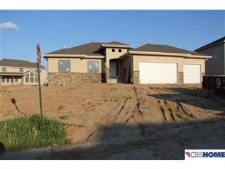 6703 Greyson Dr, Omaha NE  68133-2113 exterior