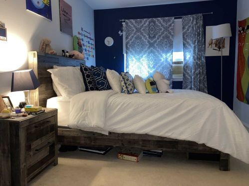 28 Larch Ct, Fishkill NY  12524-2627 exterior